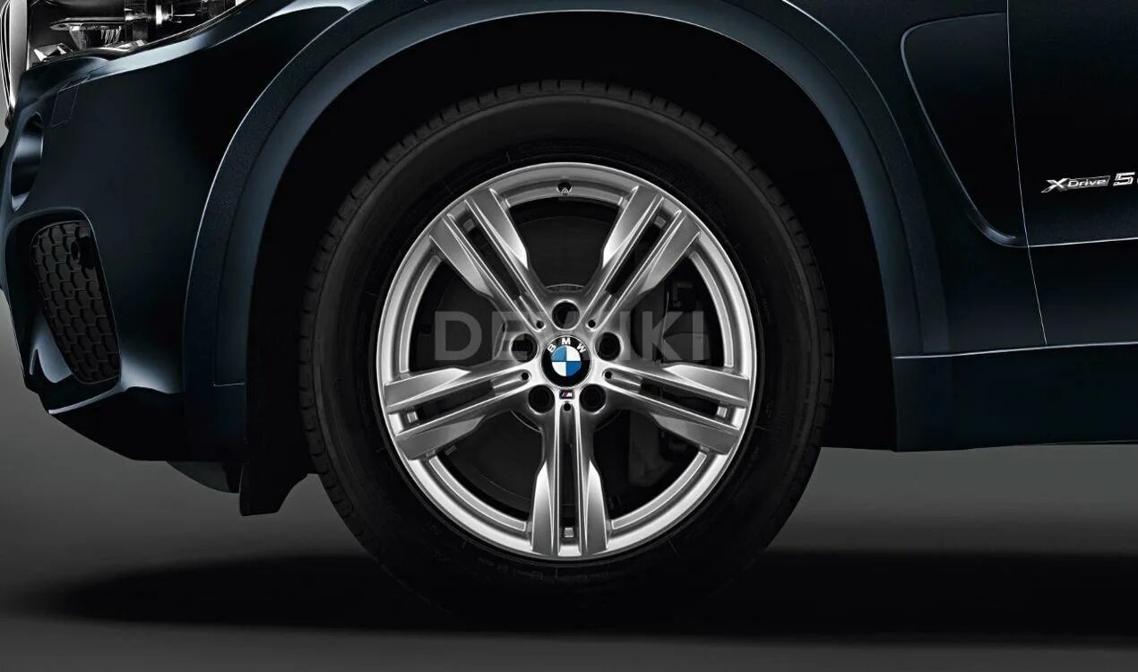 Шины на бмв х3. 19" M легкосплавные диски Double-spoke 698 m. BMW диск колеса r19 v-spoke. Диски BMW x5 r19. Колеса БМВ x5m.