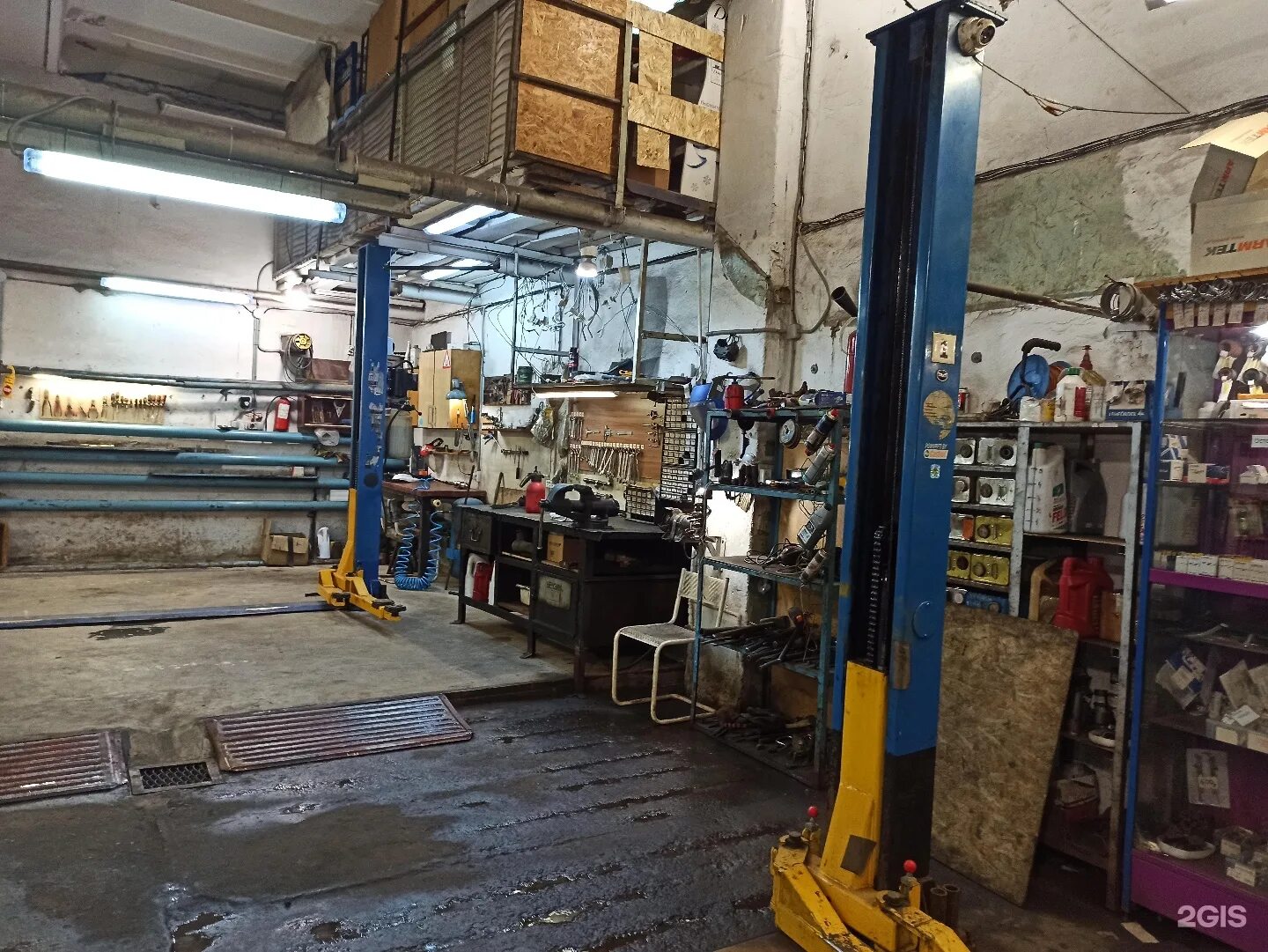 Шиномонтаж луга. Магазин автозапчастей с мойкой. Автосервис луговая. Флагман кострома автосервис. Дилижанс автосервис луга.