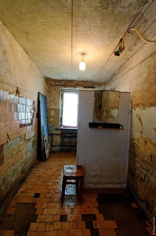Общежитие энгельс. Ужасные общежития в России. Общежитие плохие условия.