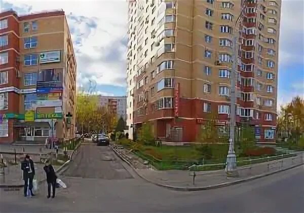Московском 1 й микрорайон 23г