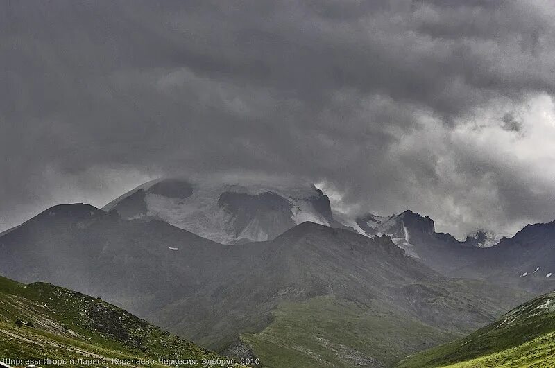 эльбрус идут дожди. джилы-су в кабардино-балкарии. эльбрус идут дожди. эльбрус идут дожди. джилы-су кисловодск экскурсия.