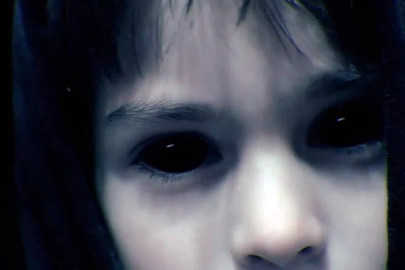 девочка с черными глазами. самый страшный подросток. страшные девочки и мальчики. билл стоунхэм руки противятся ему. страшные девочки и мальчики.