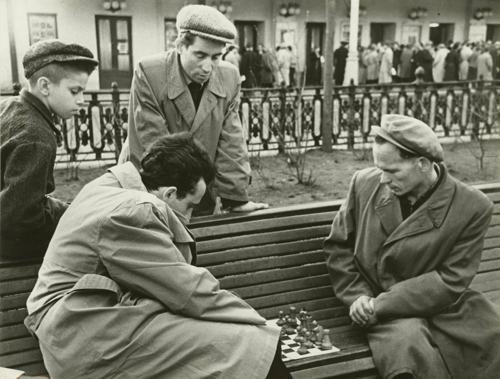 Решающий ход, цветной бульвар, Москва, 1950-е. Тверской бульвар 1950. Тверской бульвар в 1960. Послевоенная повседневность.