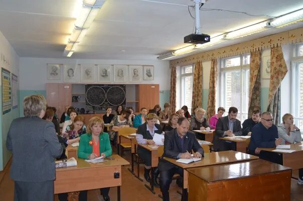 Выпускник из школы. Школьный урок. Встреча выпускников. Встреча сош. Боринский поселенческий центр культуры и досуга.