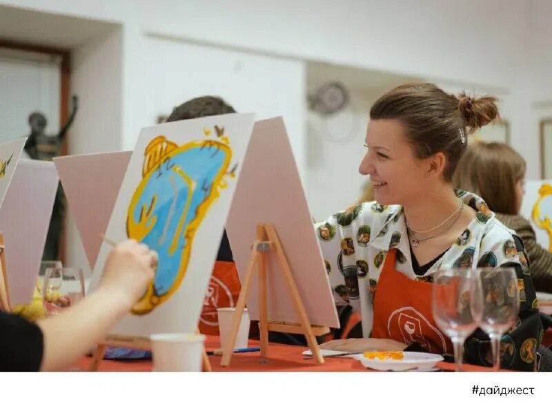 Фонд искусство наций. Интервью с коллекционером. Выставка графического искусства. Кимры. Директор галереи выставочного зала в кимрах.