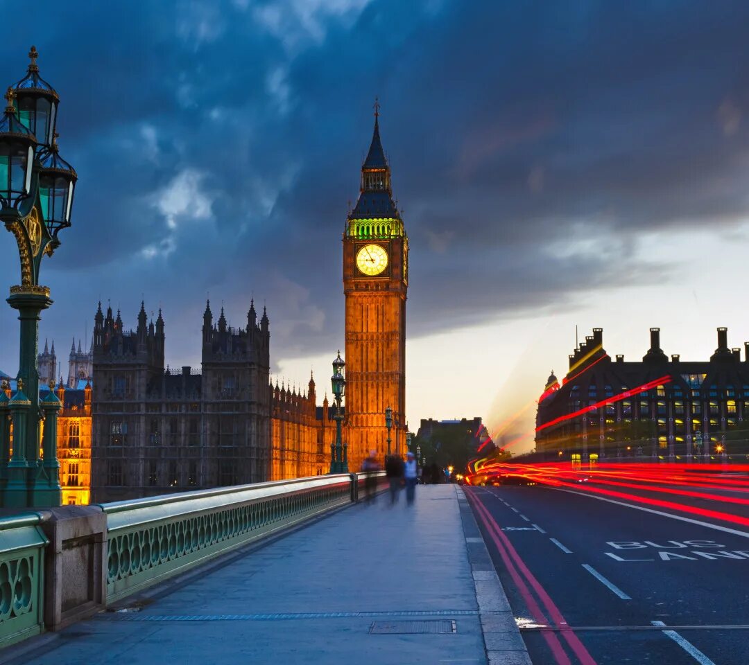 Live in great britain. Live in great britain