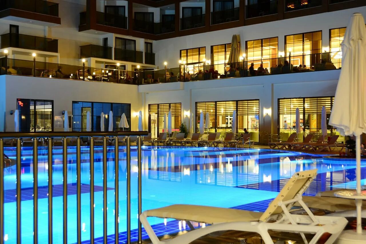 Энд спа сиде. Castival 5* в сиде. Sensimar side resort & spa (adult only) +18 5*. Side lilyum hotel & spa в сиде. Турция сиде отель гламур резорт.