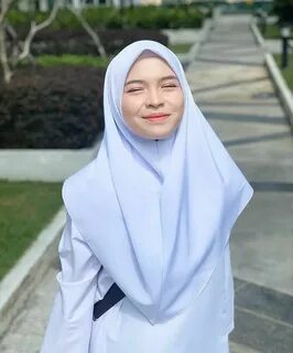 Cantik sekolah