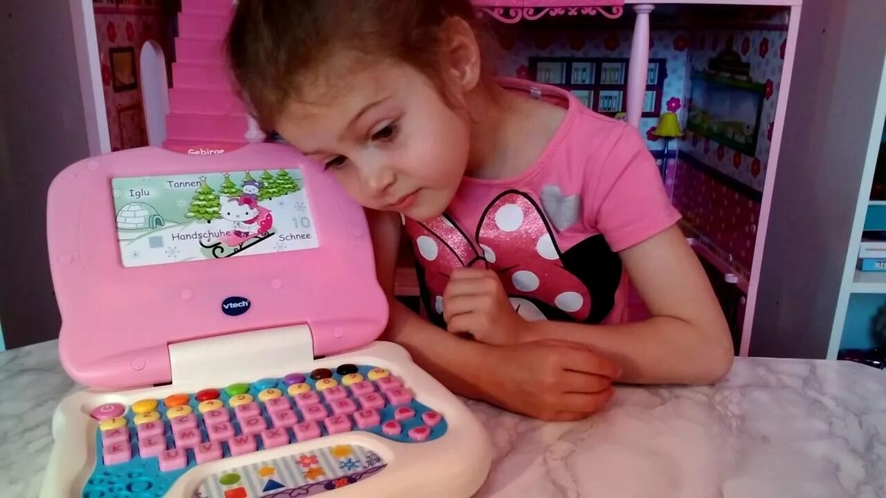 Компьютер hello kitty. Детский,компьютер,хелло,китти. компьютер хелло китти. компьютер hello kitty clementoni. компьютер с хеллоу китти игрушечный.