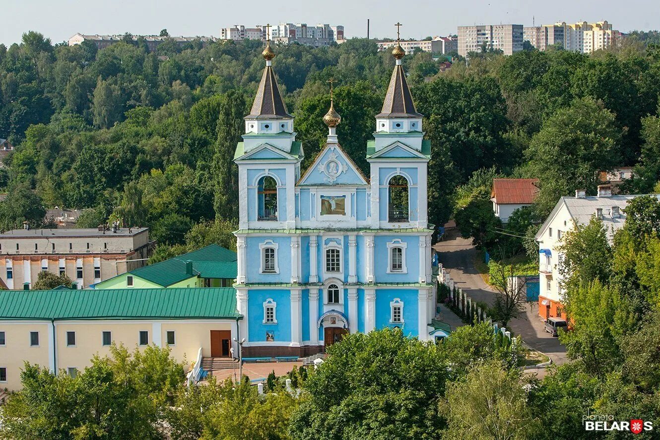 Беларусь город мозырь. Гомельская область город мозырь. Гомельская область город мозырь. Костел святого михаила архангела мозырь. Мозырь центр города.