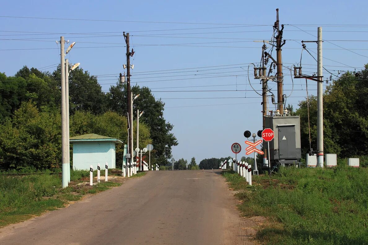 Погода на неделю глазуновка орловская. Глазуновка Орел. Станция Глазуновка. Станция Змиевка. ЖД станция Змиевка Орловской области.