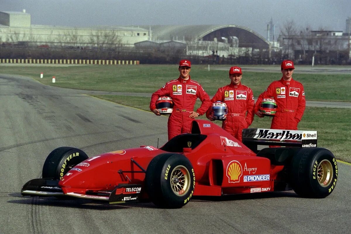 Феррари ф1. Михаэль Шумахер Ferrari f2004. Михаэль Шумахер Феррари. Ferrari Formula 1.