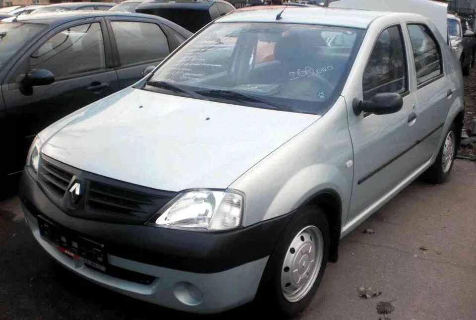 Renault Logan 2000. Машина Рено Логан 2000. Рено Логан 2000 года. Рено Логан 2000г. Купить бу рено краснодарский край