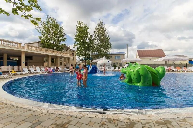 Оазис тай архипо осиповка. Грк альбатрос архипо-осиповка. Развлекательный комплекс альбатрос архипо-осиповка. Архипо осиповка альбатрос бассейн. Архипо осиповка альбатрос бассейн.