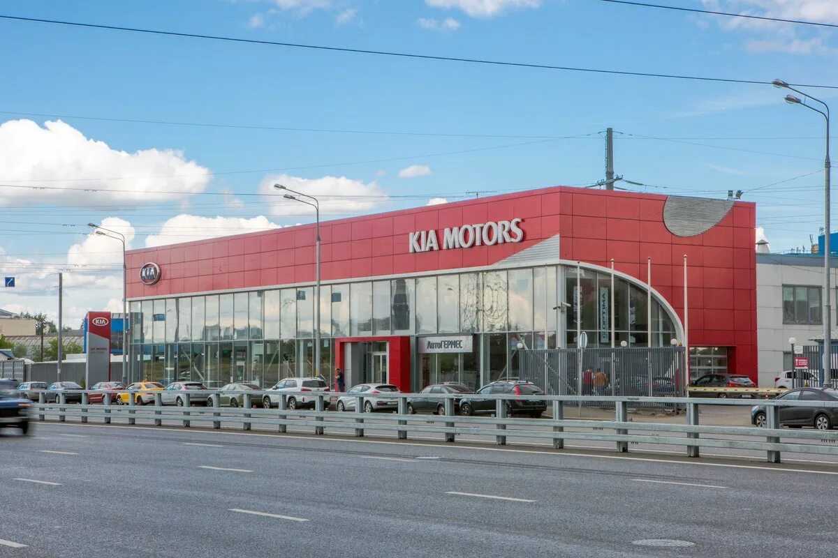 Кия красная сосна автогермес. Рябиновая 43. Автогермес рябиновая 43б. Автосалон на рябиновой. Автосалон на рябиновой.