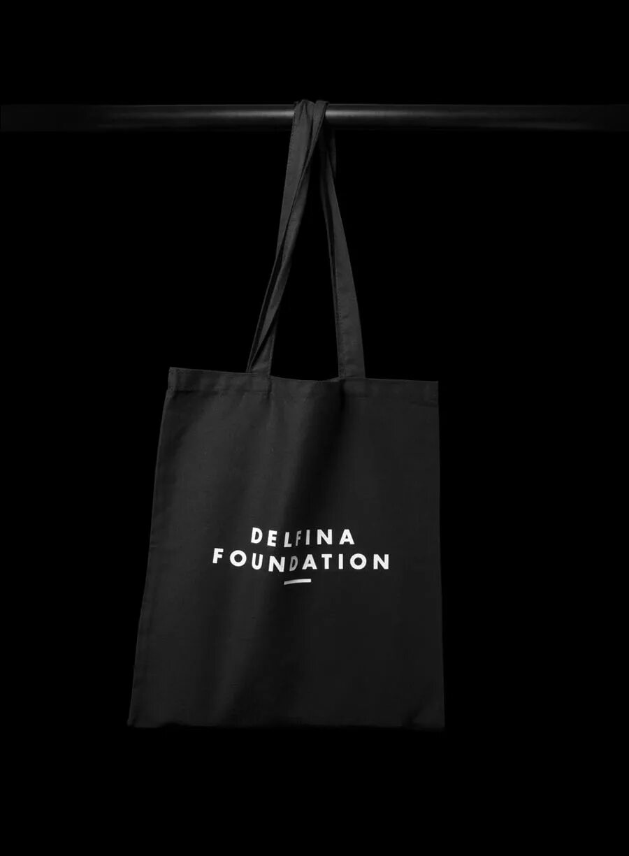 Black bag сумки. Each other сумки. Your bag is black. Сумка для ноутбука airtone. Сумка шоппер мокап.