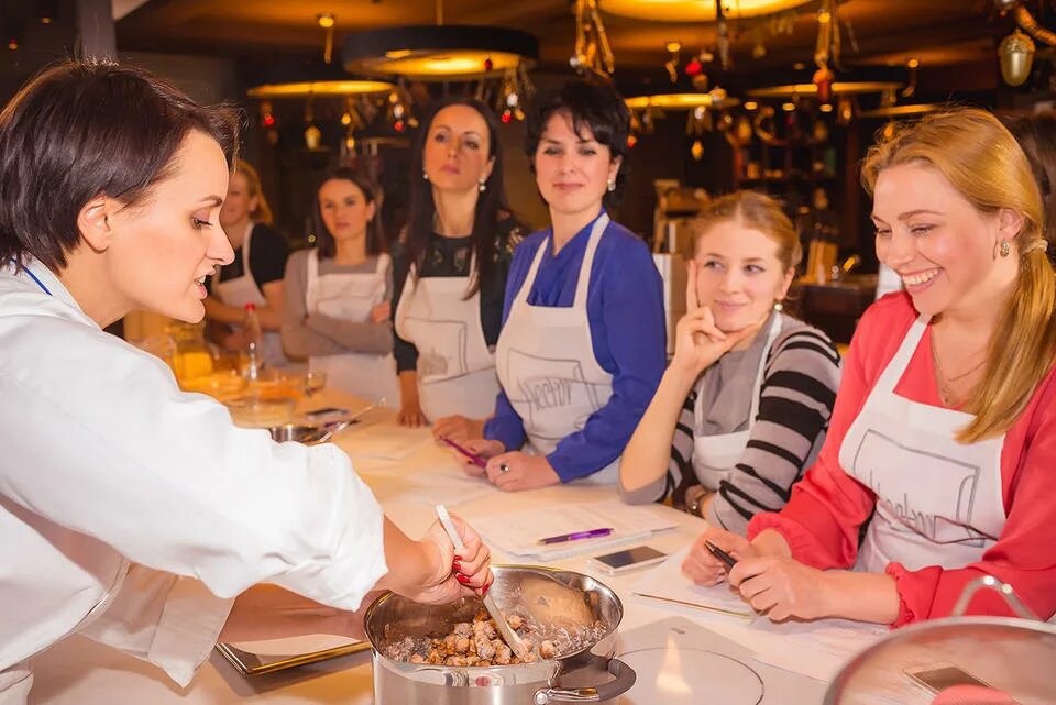 Кулинарные мастер классы для детей. Кондитер. Мастер класс по десертам. Кондитерский мастер класс для детей. Мастер класс по десертам.