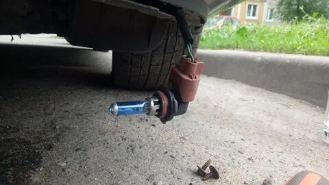 Какие лампочки стоят на мазда 3