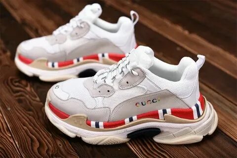 Коллаборация balenciaga