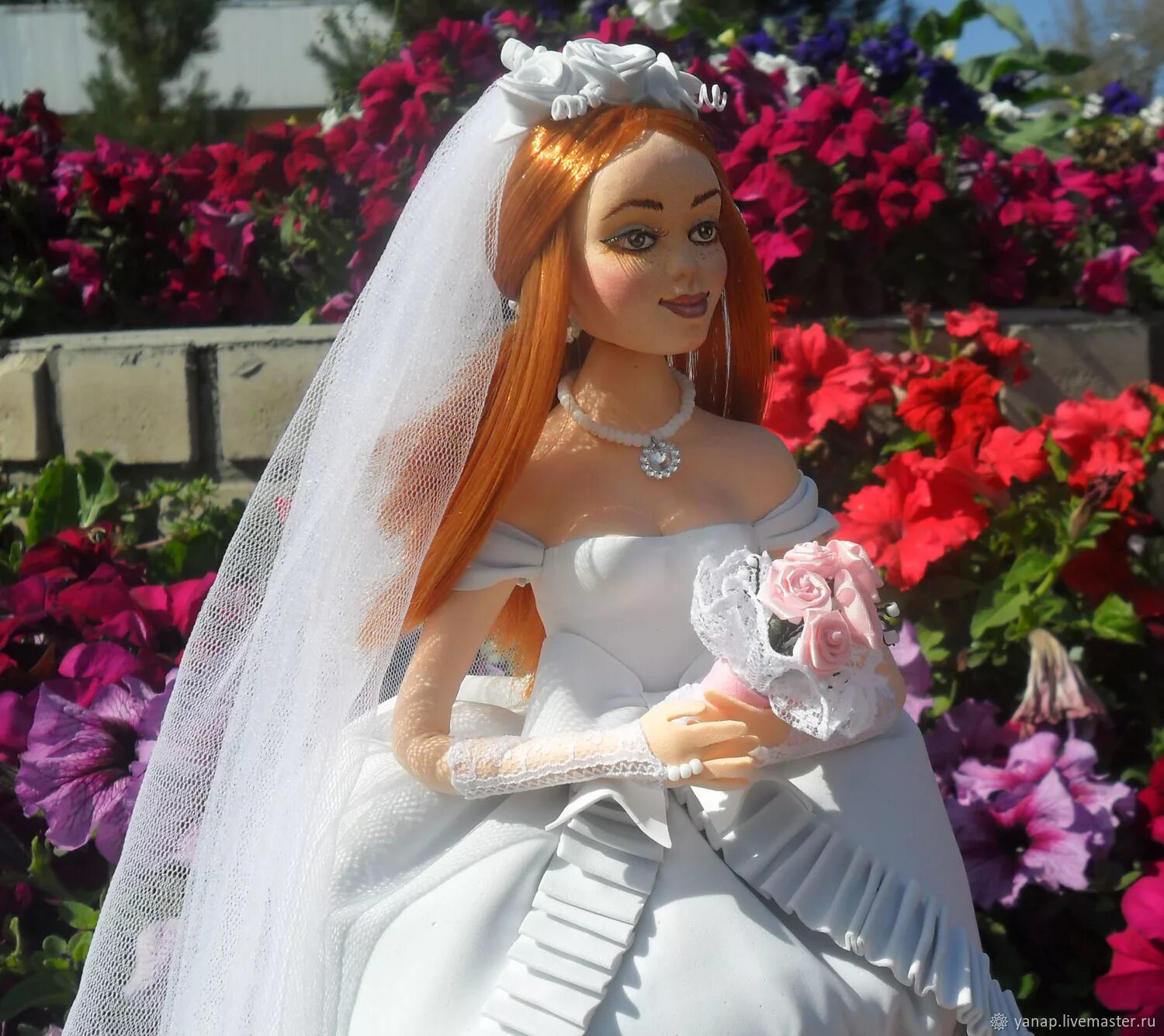 Купить куклу невесту. Свадебные куклы. Свадьба кукла. Кукла невеста большая. Авторские куклы невесты.