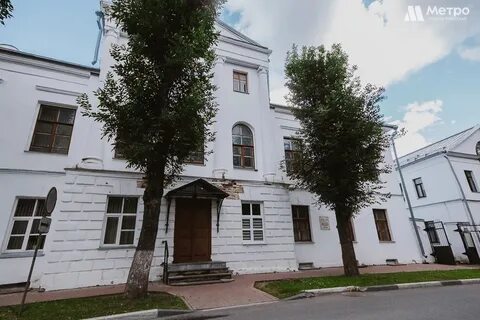 Челюскинцев 16