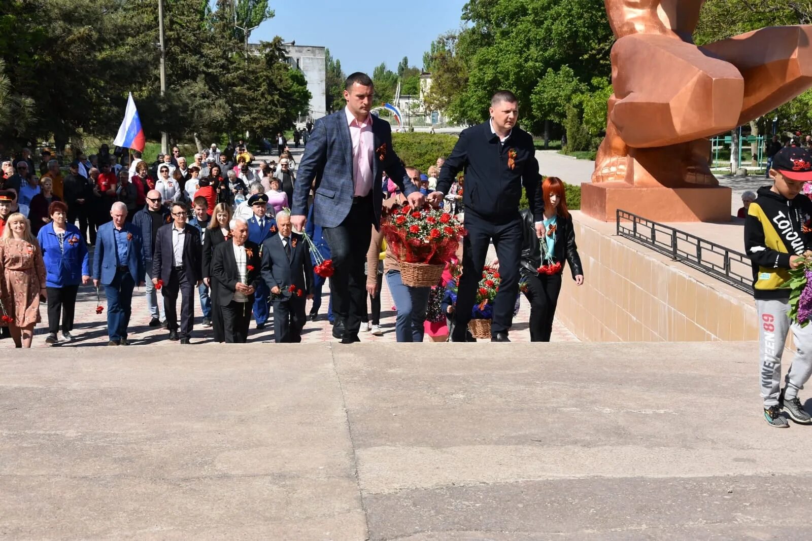 9 мая в крыму. День Победы Крым. День Победы в Севастополе 2022. 9 Мая Крым 2022. Симферополь 9 мая 2022.