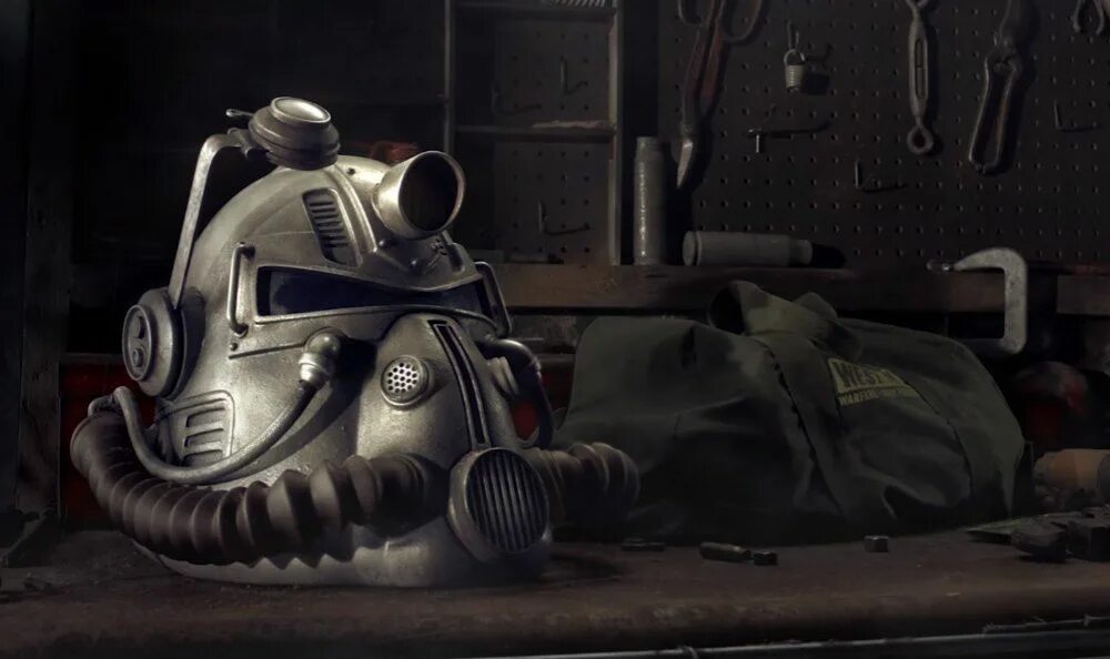 Fallout metacritic. Fallout 76 power armor edition. fallout 2018. шлем фоллаут на раб стол. fallout￼76 коллекция игрушек.