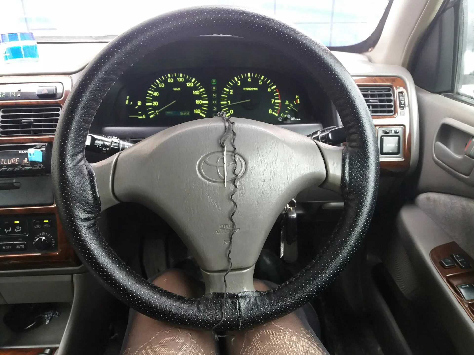 Как снять руль корона премио Оплётка руля Toyota Corona Premio (T210), 1,8 л, 1996 года аксессуары DRIVE2