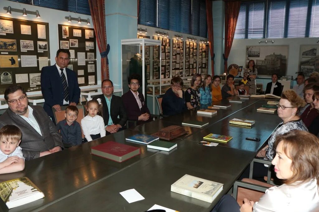 центральный банк иркутск. отделение иркутск. отделение иркутск. иркутск сберегательное отделение городское реклама. советская 45а иркутск.