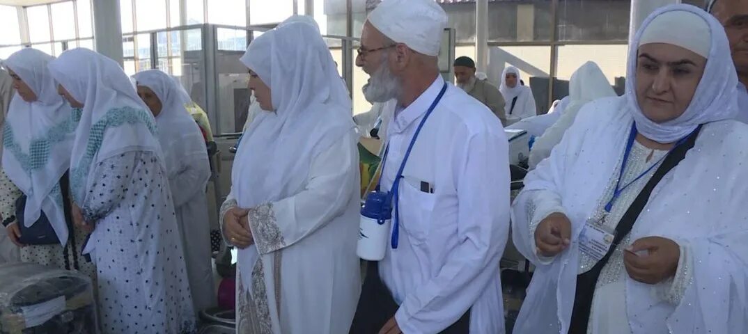 Хадж умра душанбе. Хадж умра душанбе. Хадж 2022 таджикистан. Эмомали рахмон хадж. Хадж 2022 таджикистан.