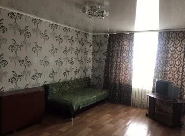 Квартиры в чишмах на авито. Авито чишмы. Авито чишмы квартира. Квартира со средним ремонтом. Толпар чишмы 1 комн кв ра.