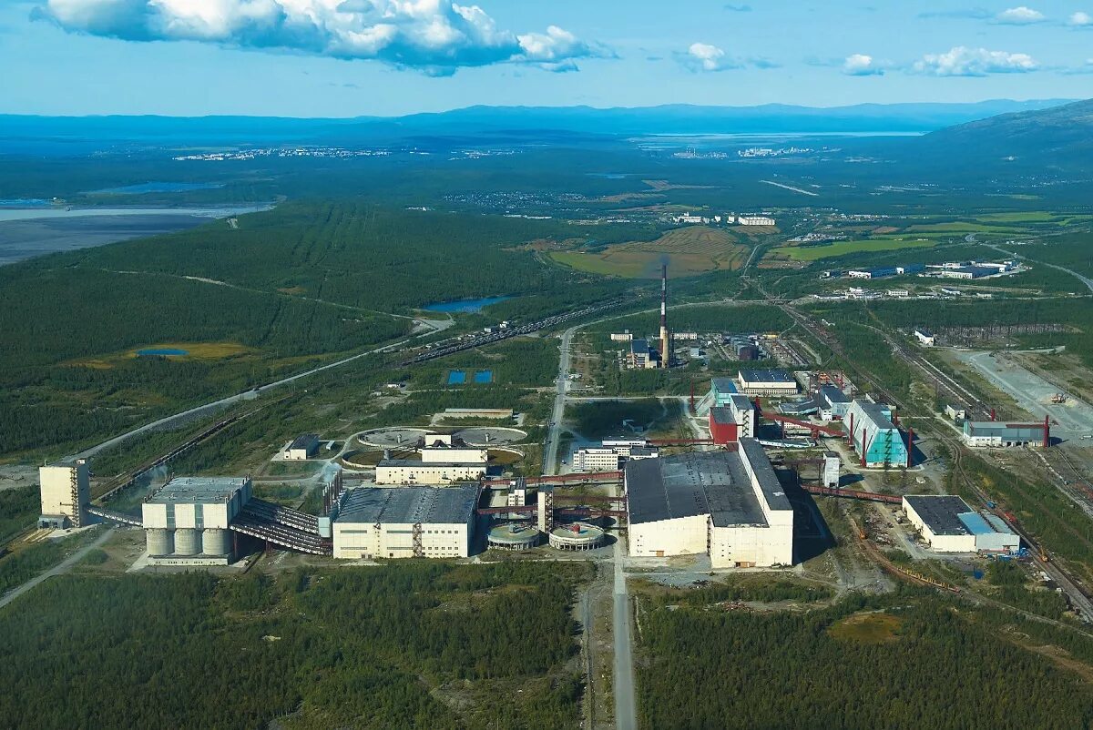 Завод апатит кировск. Апатиты город. Апатит в мурманске. Кировский филиал ао апатит кировск. Достопримечательности апатиты мурманская.