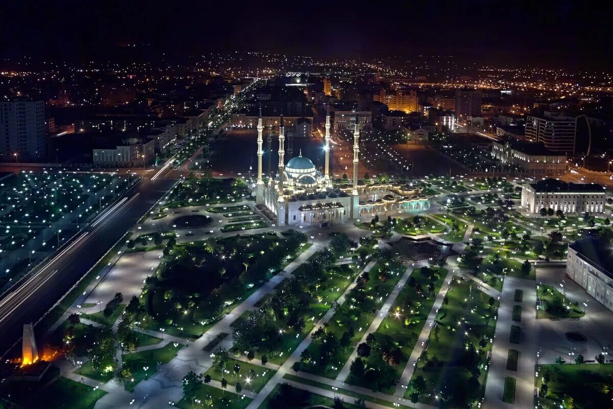 Чеченская республика грозный. Как раньше назывался грозный. Чечня столица республики. Как раньше назывался грозный. Республика чечня город грозный.