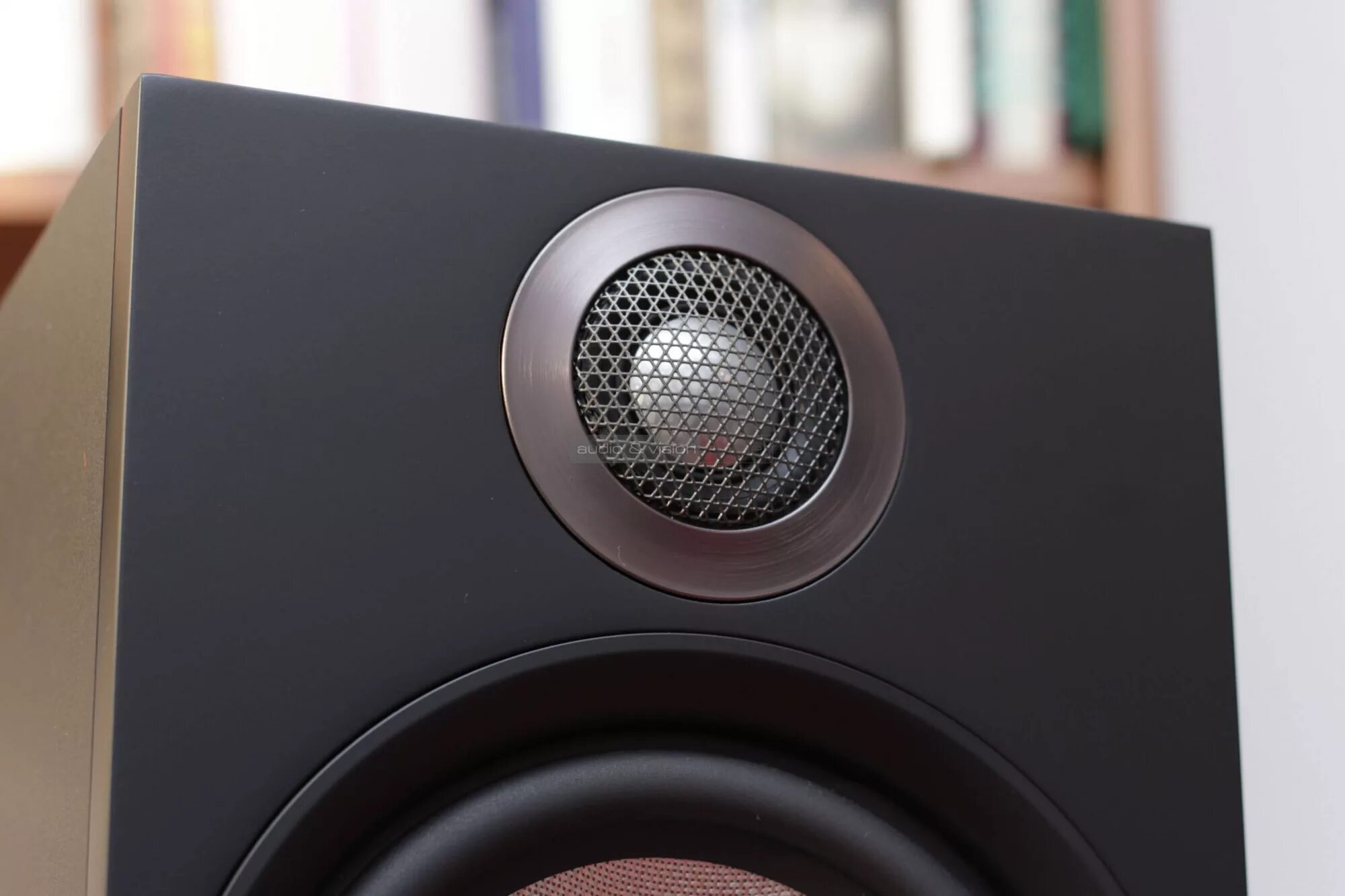 Benetton очки оправа. Bowers & wilkins 606 s2 внутри. 607 s3. 607 s3. Bowers wilkins 606 s2 anniversary edition oak.