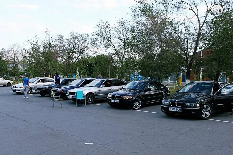 Бмв кбр. Калининград сходка бмв е 34. сходка владельцев 1990 bmw. е53 сходка. сходка бмв.