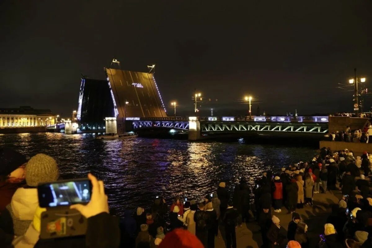 Когда в питере разводят мосты 2025 году