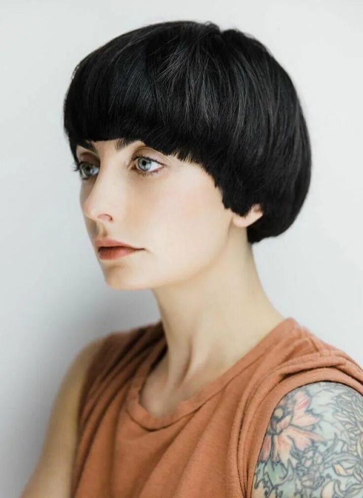 Épinglé par Hair News Network sur Hair News Network Coupe au bol, Les coupes