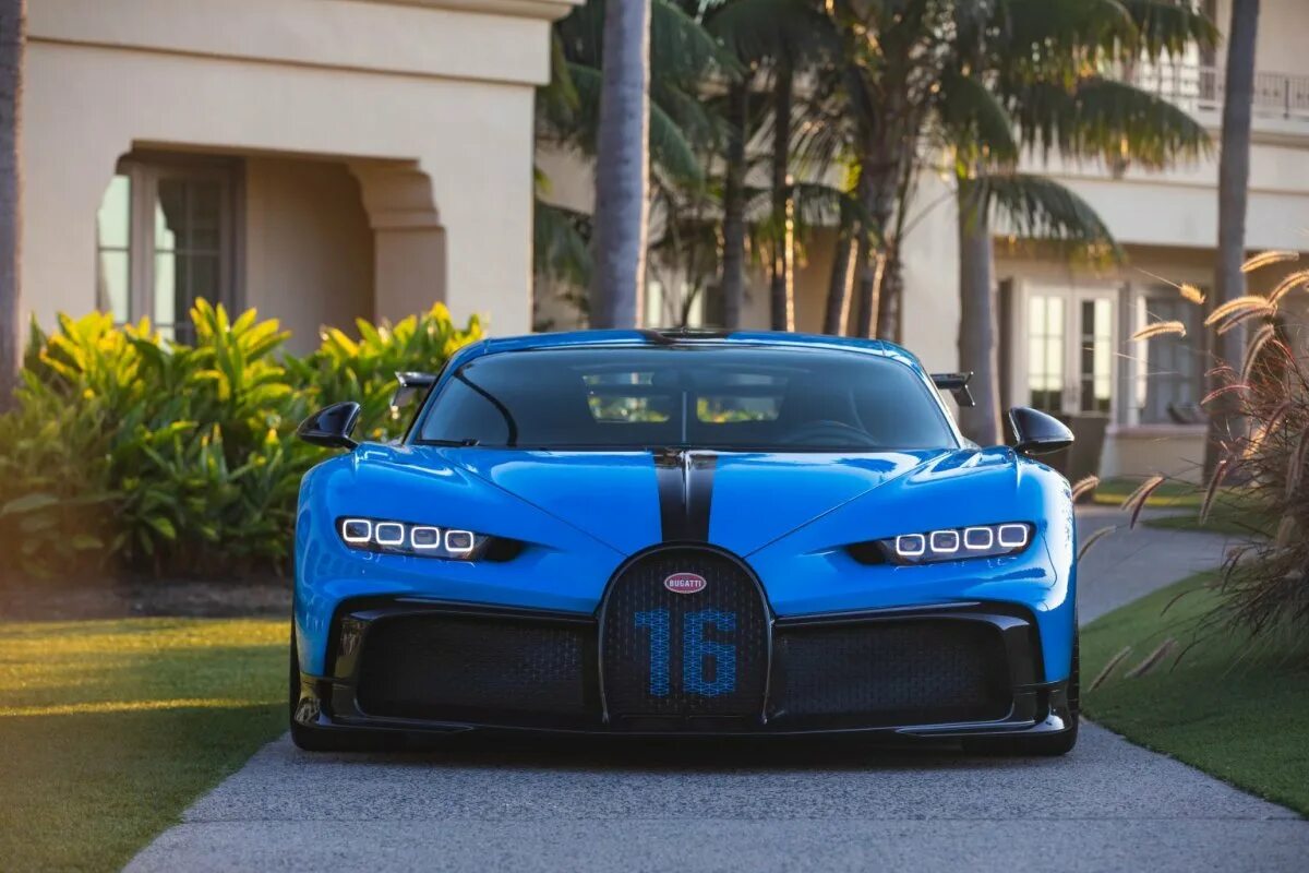 Бугатти ЧИРОН. Бугатти 2021. Бугатти ЧИРОН спорт. Bugatti Chiron Sport 2021. Новая bugatti