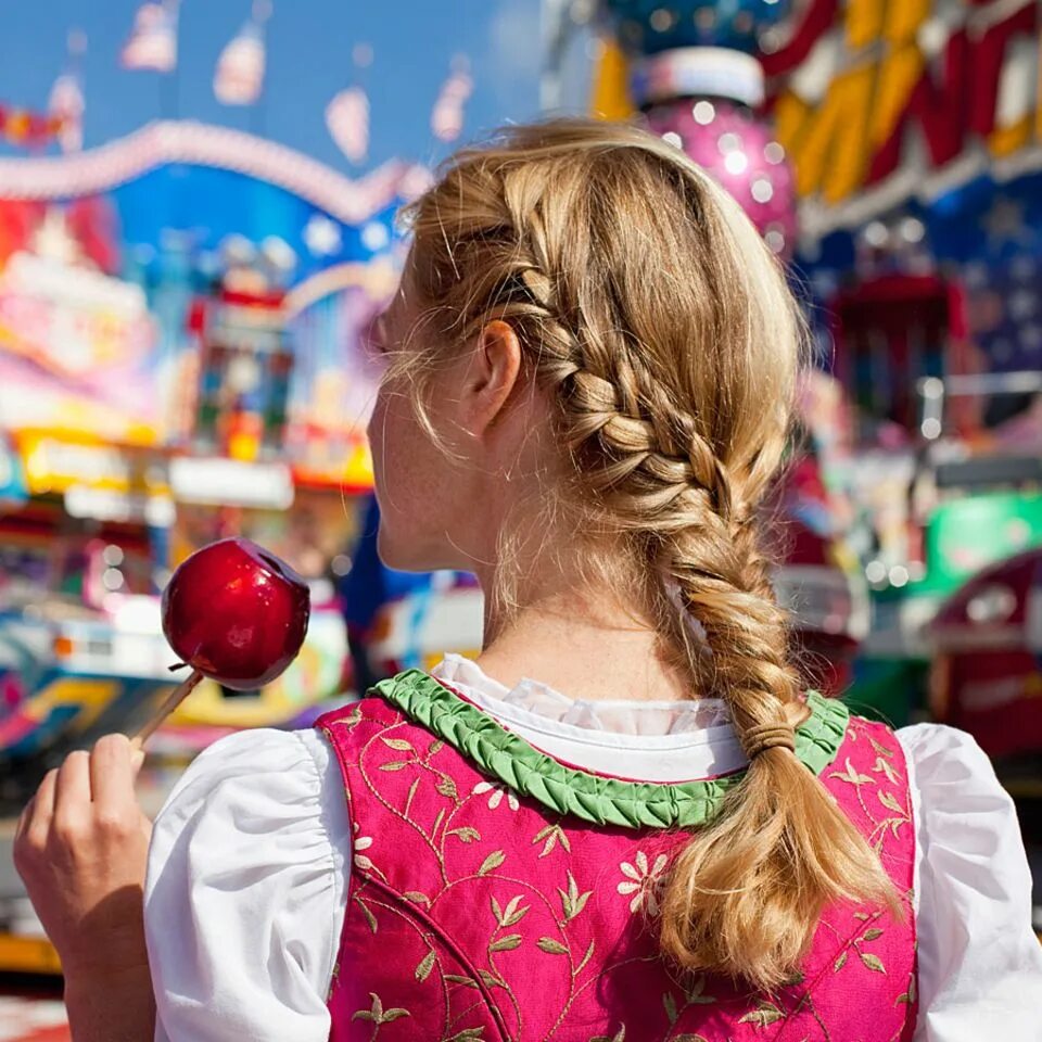 Прическа на октоберфест для женщин Oktoberfest mistakes Don't do these eight things! Oktoberfest, Beer festival,