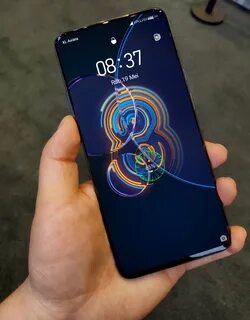 Зенфон 8