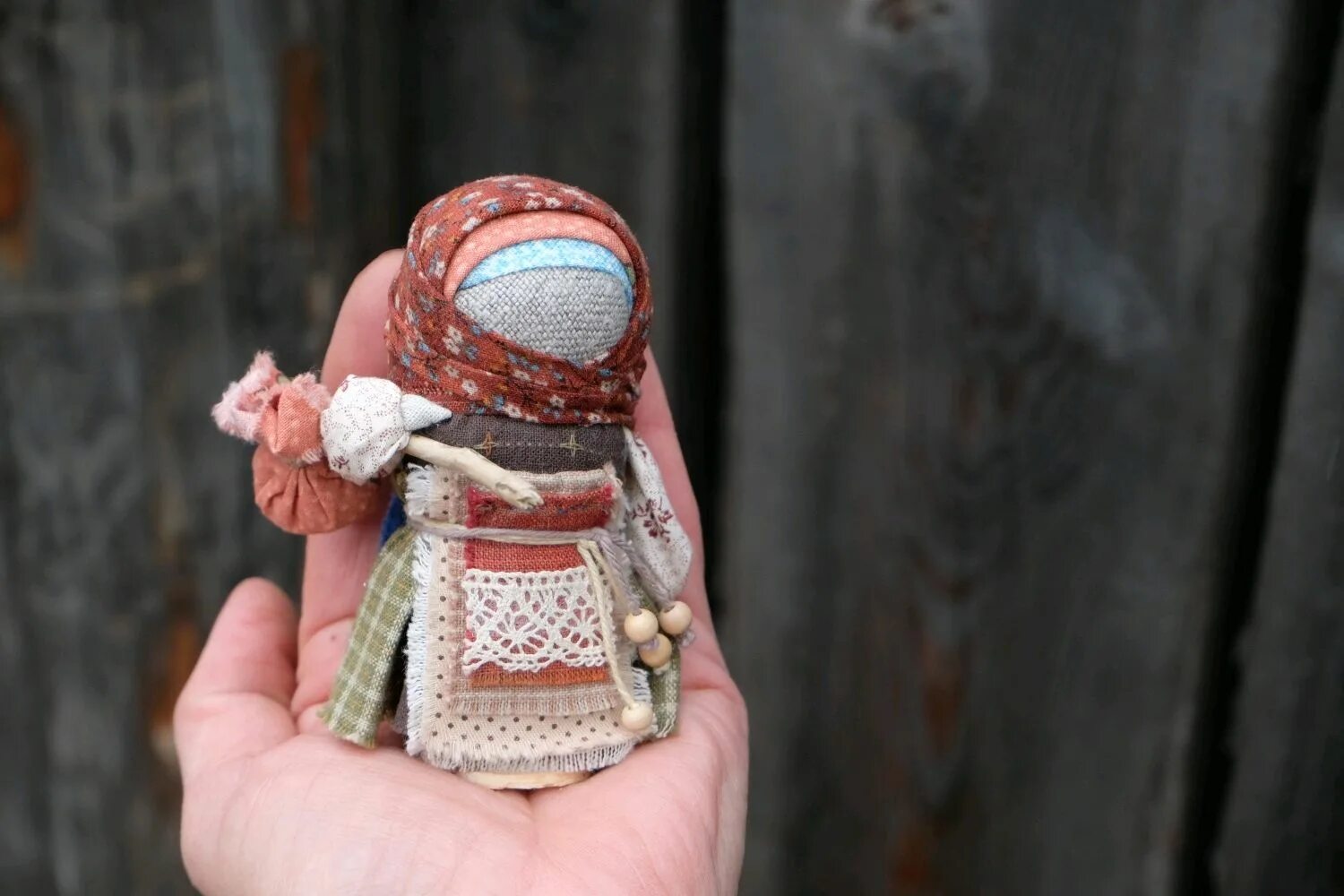 Кукла подорожница мастер класс. Мастер класс подорожница ольги мироновой. Кукла подорожница мастер класс. Подорожница кукла оберег. Мастер класс оберег подорожница.