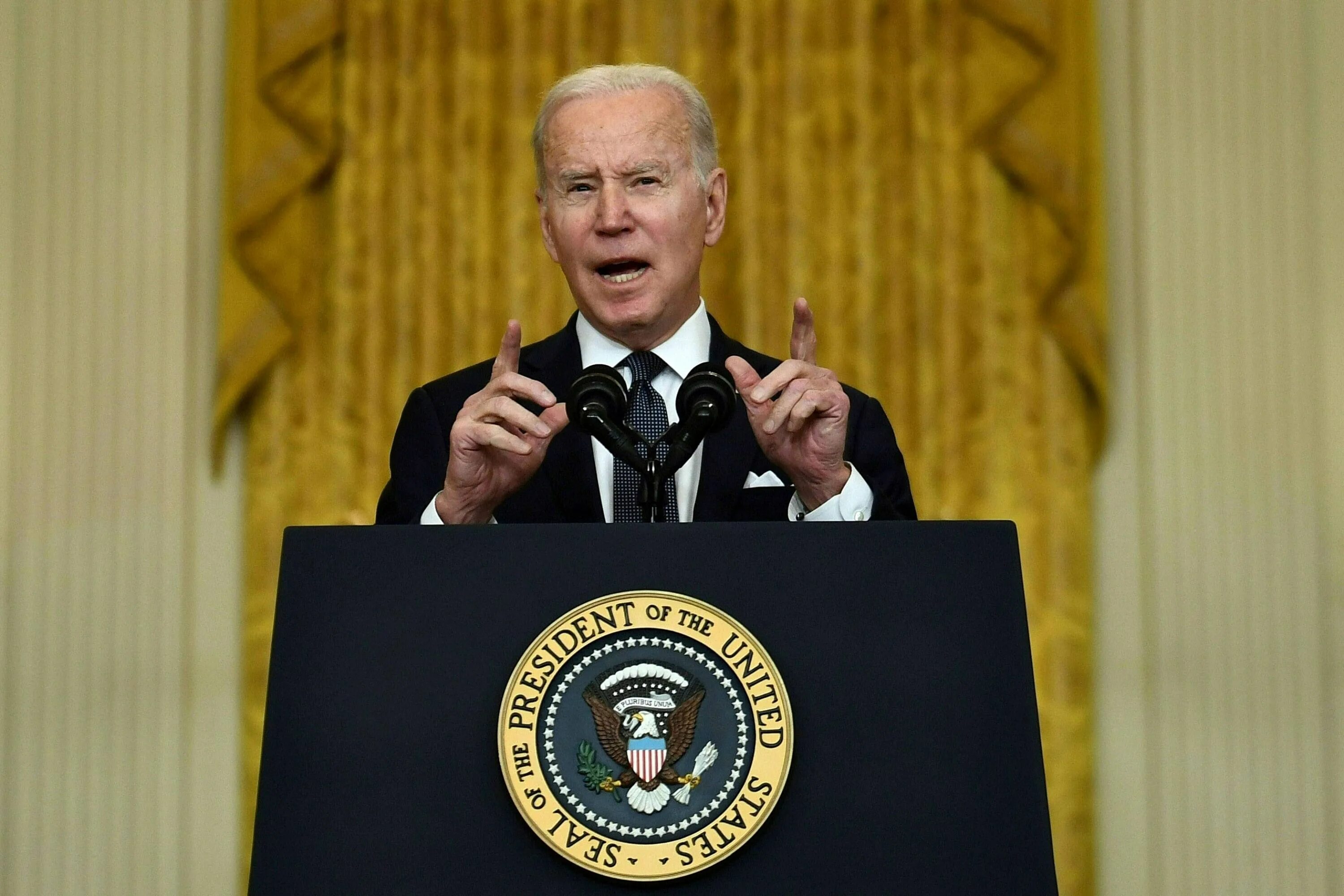 Biden warns. Байден. Джо байден россиянин. Салливан советник байдена. 16 февраля байден.