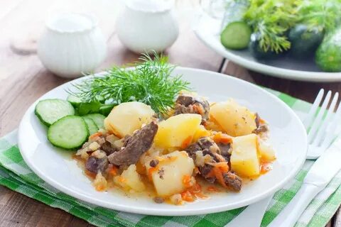 Жареная картошка с луком и печенью