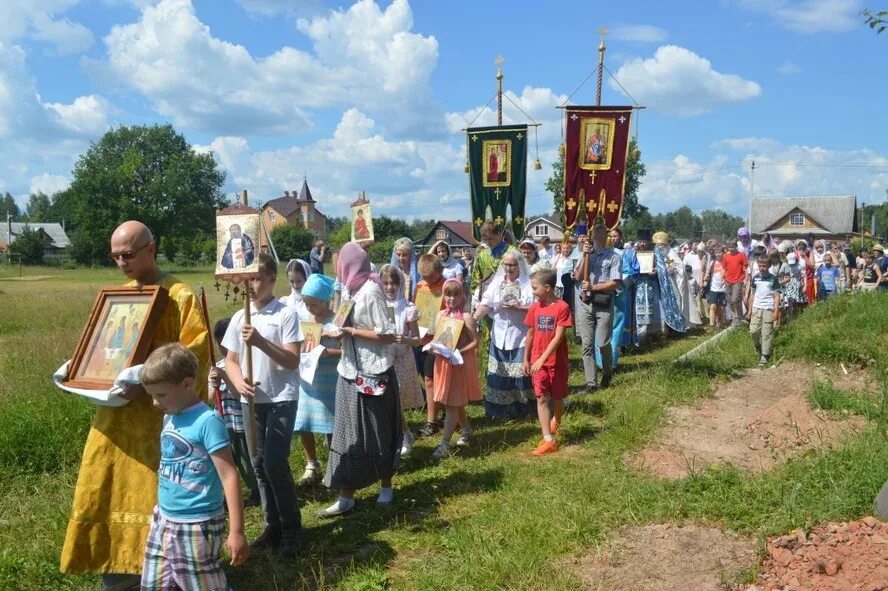 Деревня Покровка Клинского района. Храм Покровка Клинский район. Деревня Покровка Клинский район Московская область. Храм в деревне Покровка. Клин московская область погода на 14 дней