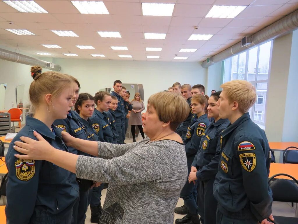 Поступи пермь колледжи. Колледж транспорта и сервиса Пермь. ПКТС колледж Пермь. Капитанская 22 Пермь колледж. Автотранспортный колледж Пермь.