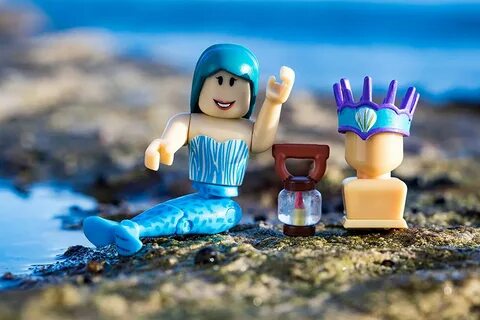 Royale high toys
