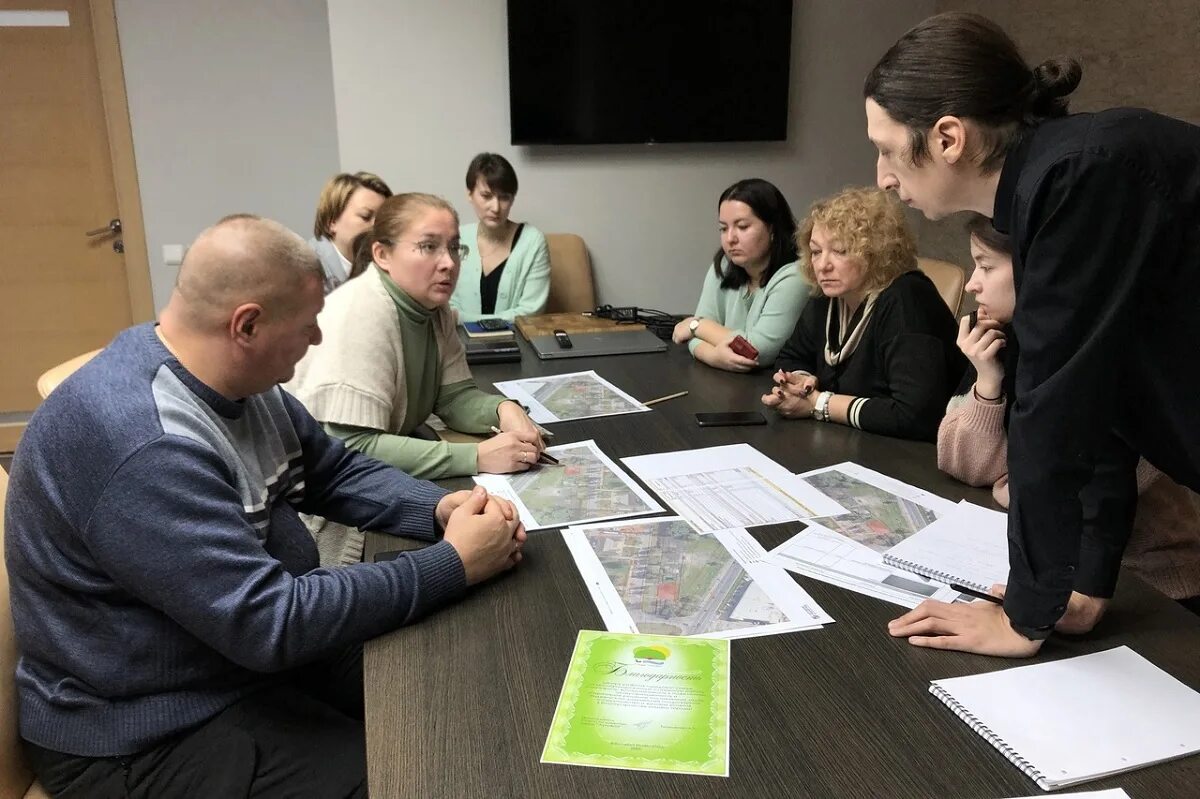 Городская среда великий новгород. Инициативная группа. Встреча. Встреча с специалистами центра занятости. Интервью фото.