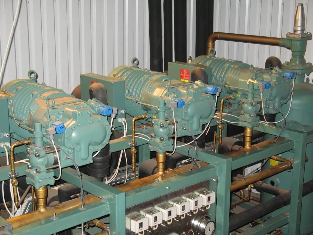 Bitzer hsn. Централь bitzer. винтовой компрессор битцер hsk 7471-90. компрессор bitzer hsn8571-125. винтовой компрессор bitzer os85.