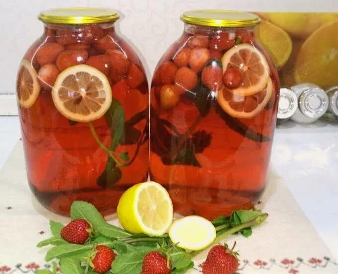 Компот из абрикосов, вишни и яблок на зиму - пошаговый рецепт с фото