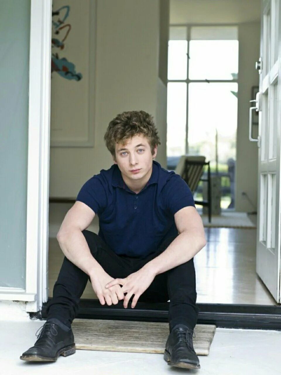 Лип галлагер курит. Лип из бесстыжих. Лип из бесстыжих. Бесстыжие лип галлагер. Аллен уайт.